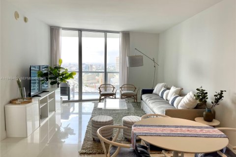 Condo in Miami, Florida, 1 bedroom № 2005168 - photo 9