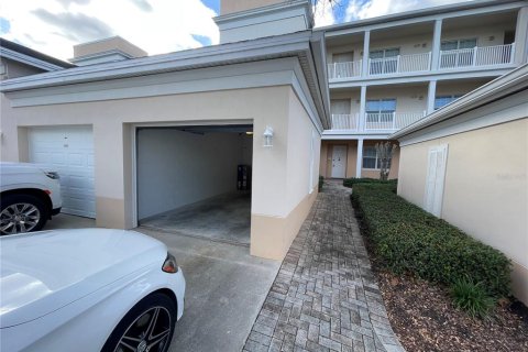 Condo in Four Corners, Florida, 3 bedrooms № 2214594 - photo 6