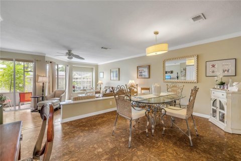 Copropriété à vendre à Altamonte Springs, Floride: 2 chambres, 152.17 m2 № 2413724 - photo 14