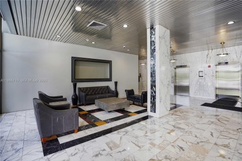 Купить кондоминиум в Авентура, Флорида 1 спальня, 70.14м2, № 2028873 - фото 22