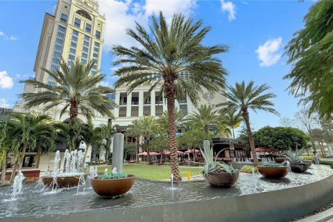 Condo in Miami, Florida, 1 bedroom  № 1980247 - photo 30