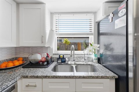 Купить виллу или дом в Порт-Ричи, Флорида 3 комнаты, 120.4м2, № 2096430 - фото 26