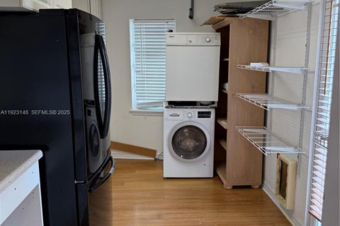 Land in Pompano Beach, Florida № 2038239 - photo 18