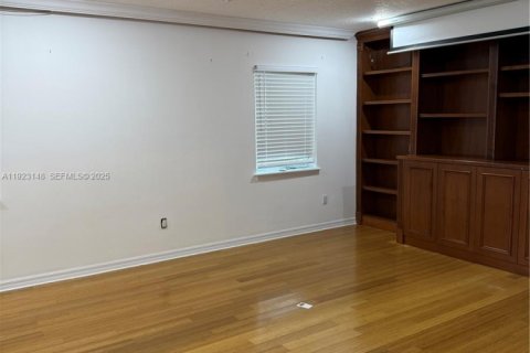 Land in Pompano Beach, Florida № 2038239 - photo 9