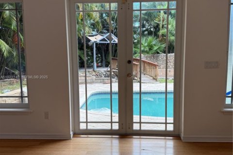 Land in Pompano Beach, Florida № 2038239 - photo 21