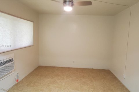 Купить кондоминиум в Форт-Лодердейл, Флорида 1 спальня, 55.74м2, № 2008470 - фото 16