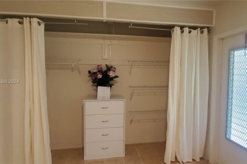 Купить кондоминиум в Форт-Лодердейл, Флорида 1 спальня, 55.74м2, № 2008470 - фото 18