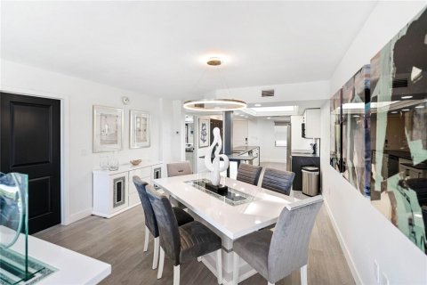 Copropriété à vendre à Bradenton, Floride: 2 chambres, 118.17 m2 № 1918963 - photo 4