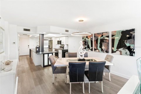 Copropriété à vendre à Bradenton, Floride: 2 chambres, 118.17 m2 № 1918963 - photo 3