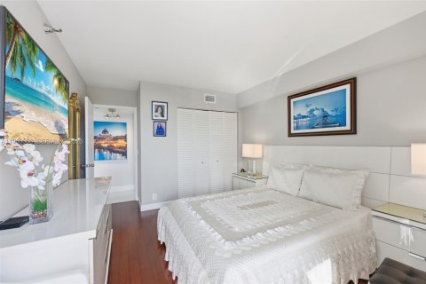 Condominio en venta en Aventura, Florida, 2 dormitorios, 105.35 m2 № 2030072 - foto 23