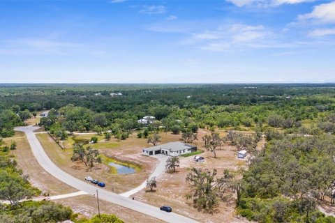 Casa en venta en Myakka City, Florida, 4 dormitorios, 278.15 m2 № 1677572 - foto 1