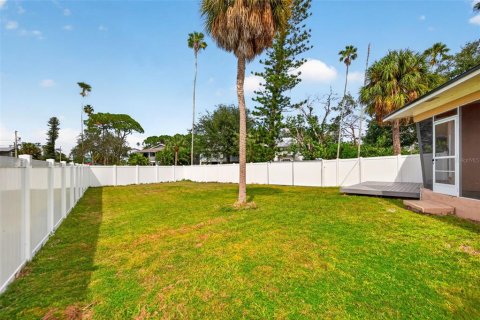 Villa ou maison à vendre à Saint Petersburg, Floride: 3 chambres, 144.18 m2 № 2400443 - photo 30
