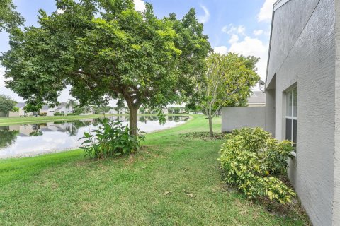 Casa en venta en Royal Palm Beach, Florida, 3 dormitorios, 149.85 m2 № 2316384 - foto 11