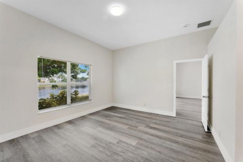 Casa en venta en Royal Palm Beach, Florida, 3 dormitorios, 149.85 m2 № 2316384 - foto 27