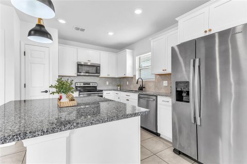 Villa ou maison à louer à Davenport, Floride: 3 chambres, 134.06 m2 № 2102173 - photo 24