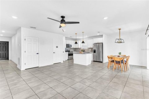 Villa ou maison à louer à Davenport, Floride: 3 chambres, 134.06 m2 № 2102173 - photo 10