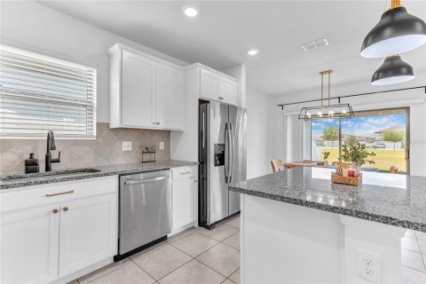 Villa ou maison à louer à Davenport, Floride: 3 chambres, 134.06 m2 № 2102173 - photo 26