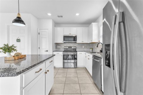 Villa ou maison à louer à Davenport, Floride: 3 chambres, 134.06 m2 № 2102173 - photo 13