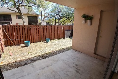 Снять в аренду кондоминиум в Майами, Флорида 2 спальни, 91.6м2, № 2046214 - фото 12