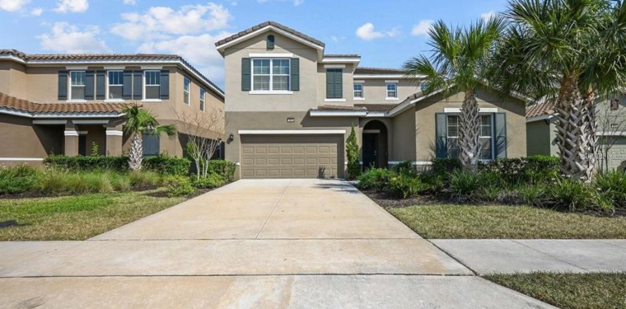 House in Davenport, Florida 7 bedrooms, 337.42 sq.m. № 1907879