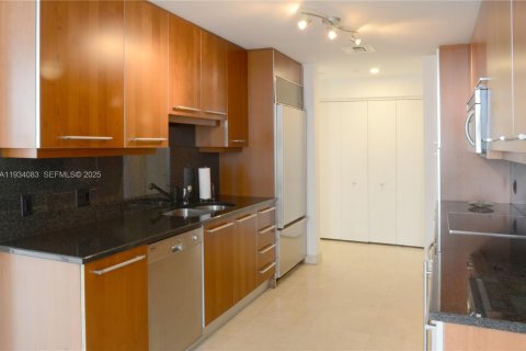 Купить кондоминиум в Майами, Флорида 2 спальни, 139.82м2, № 2035424 - фото 18