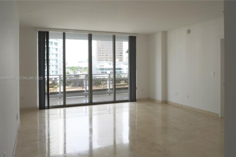 Купить кондоминиум в Майами, Флорида 2 спальни, 139.82м2, № 2035424 - фото 2