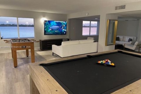 Copropriété à louer à Palm Beach, Floride: 43.2 m2 № 2169736 - photo 21