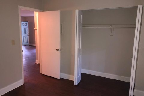 Townhouse in Gainesville, Florida 2 bedrooms, 71.35 sq.m. № 1906106 - photo 9