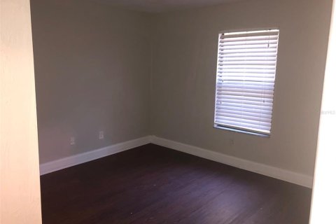 Townhouse in Gainesville, Florida 2 bedrooms, 71.35 sq.m. № 1906106 - photo 5