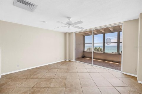Copropriété à vendre à Saint Pete Beach, Floride: 1 chambre, 78.13 m2 № 2347379 - photo 6