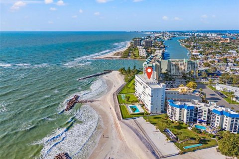Copropriété à vendre à Saint Pete Beach, Floride: 1 chambre, 78.13 m2 № 2347379 - photo 29