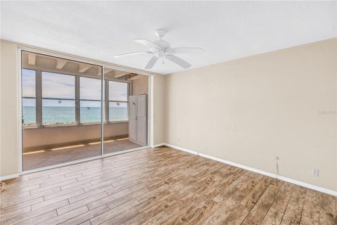 Copropriété à vendre à Saint Pete Beach, Floride: 1 chambre, 78.13 m2 № 2347379 - photo 5