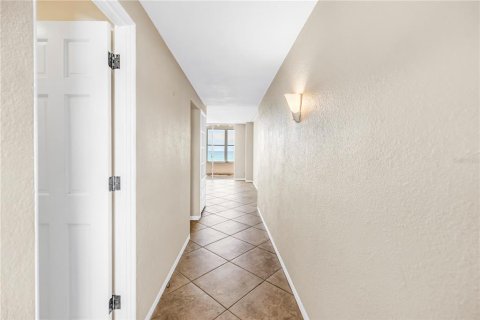 Copropriété à vendre à Saint Pete Beach, Floride: 1 chambre, 78.13 m2 № 2347379 - photo 13