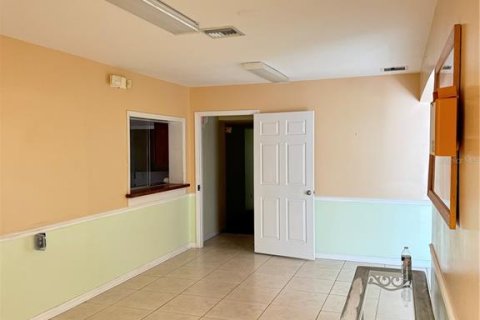 Immobilier commercial à louer à St. Lucie, Floride № 2135539 - photo 3