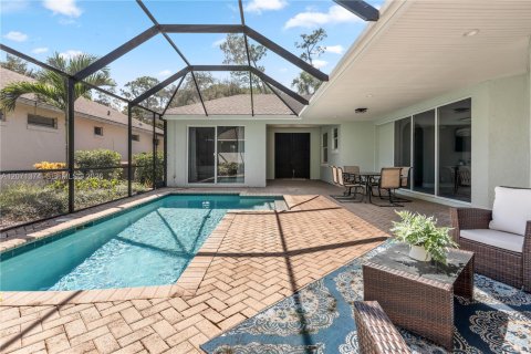 House in Vero Beach, Florida 3 bedrooms, 184.78 sq.m. № 2301327 - photo 10