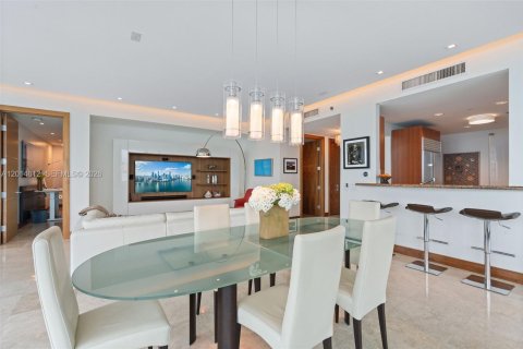 Condo in Miami Beach, Florida, 3 bedrooms № 2076549 - photo 8
