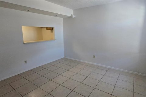 Condominio en alquiler en Tampa, Florida, 1 dormitorio, 46.82 m2 № 2105729 - foto 6