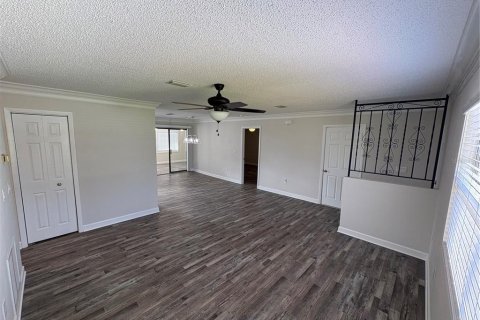 Casa en venta en Astor, Florida, 3 dormitorios, 111.02 m2 № 1907134 - foto 6