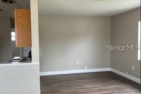 Apartment in Saint Petersburg, Florida 1 bedroom, 65.03 sq.m. № 1912403 - photo 3