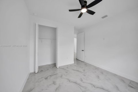 House in Lehigh Acres, Florida 3 bedrooms № 2392064 - photo 23