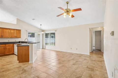 Villa ou maison à vendre à Ocoee, Floride: 4 chambres, 160.07 m2 № 2142449 - photo 15