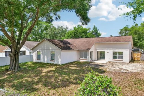 Villa ou maison à vendre à Ocoee, Floride: 4 chambres, 160.07 m2 № 2142449 - photo 4