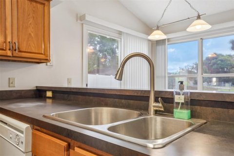 Villa ou maison à vendre à Ocoee, Floride: 4 chambres, 160.07 m2 № 2142449 - photo 24