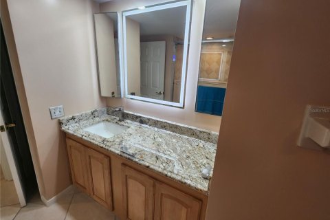 Condominio en alquiler en Clearwater, Florida, 2 dormitorios, 123.65 m2 № 933807 - foto 24