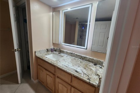 Condominio en alquiler en Clearwater, Florida, 2 dormitorios, 123.65 m2 № 933807 - foto 28