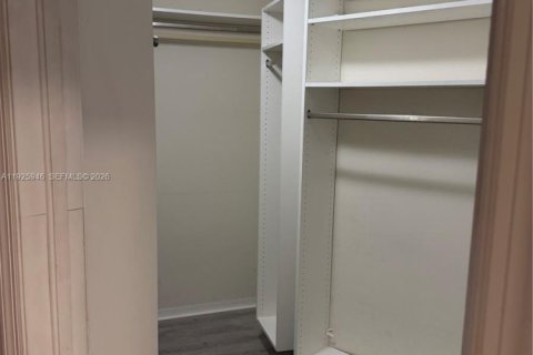 Townhouse in Fort Lauderdale, Florida 3 bedrooms, 218.32 sq.m. № 1984455 - photo 27