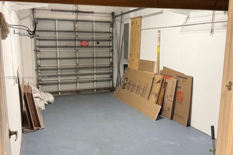 Townhouse in Fort Lauderdale, Florida 3 bedrooms, 218.32 sq.m. № 1984455 - photo 21