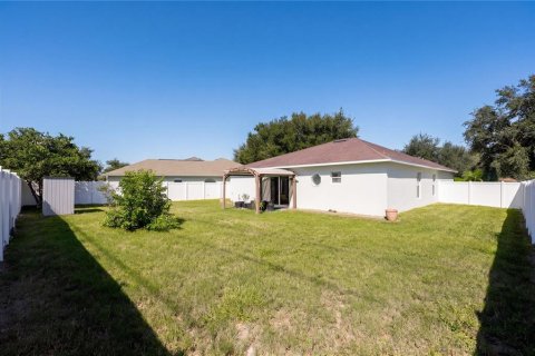 Villa ou maison à vendre à Chuluota, Floride: 3 chambres, 173.26 m2 № 2416779 - photo 30