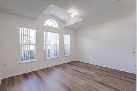 Villa ou maison à vendre à Chuluota, Floride: 3 chambres, 173.26 m2 № 2416779 - photo 24