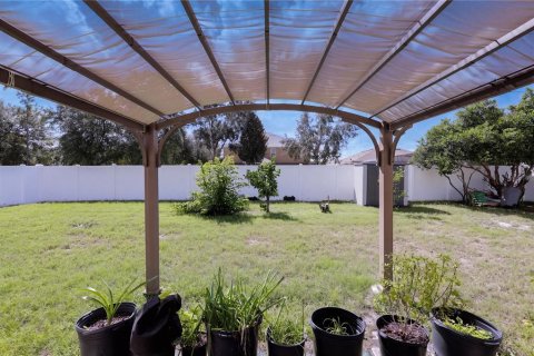 Villa ou maison à vendre à Chuluota, Floride: 3 chambres, 173.26 m2 № 2416779 - photo 28